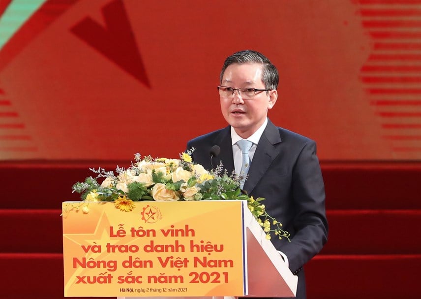 Lễ tôn vinh và trao danh hiệu cho 63 “Nông dân Việt Nam xuất sắc 2021” - Ảnh 1.
