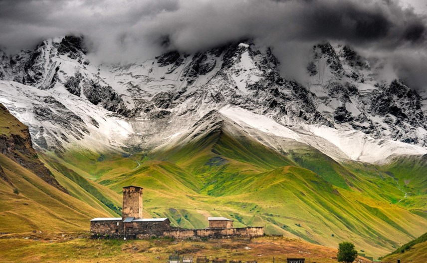 Svaneti - cửa ngõ huyền bí vùng cao nguyên Georgia cổ đại - Ảnh 1.