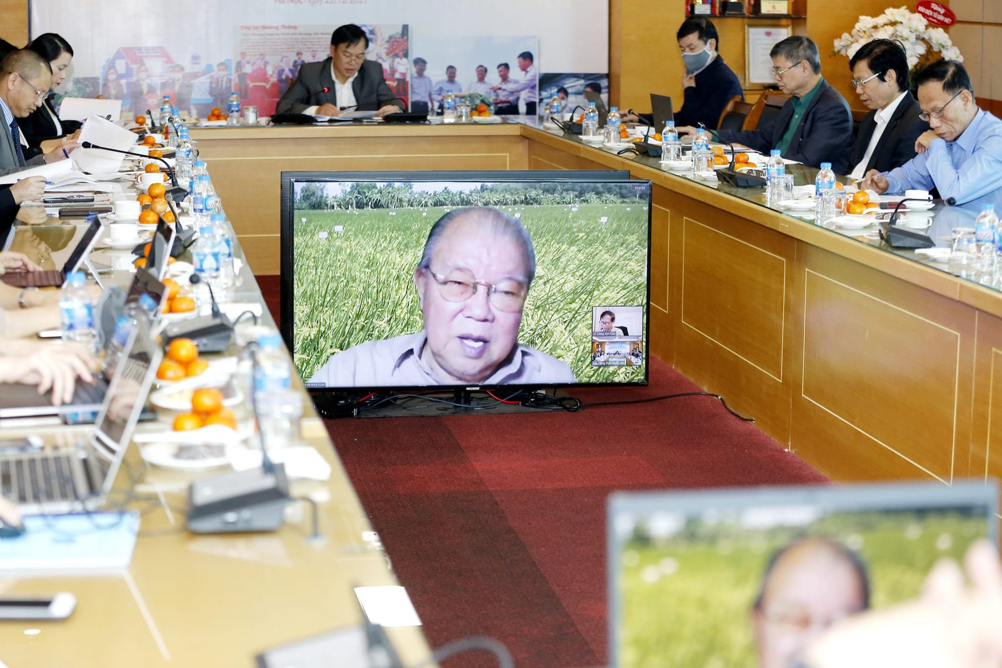 Tọa đàm và bình chọn 10 sự kiện nông nghiệp tiêu biểu năm 2021 - Ảnh 1.