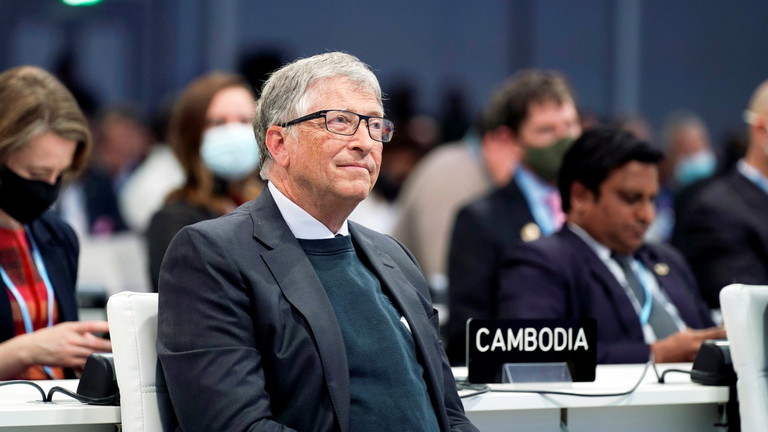 Bill Gates dự đoán tin tốt về diễn biến dịch Covid-19 - Ảnh 1.
