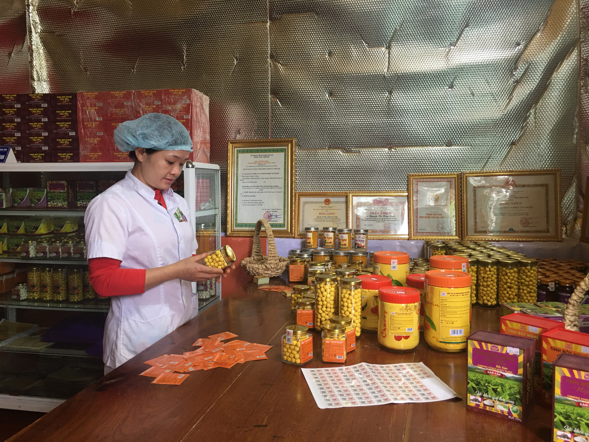 Phó Chủ tịch tỉnh Bắc Kạn: OCOP tạo sân chơi, tạo động lực cho nông dân - Ảnh 3.
