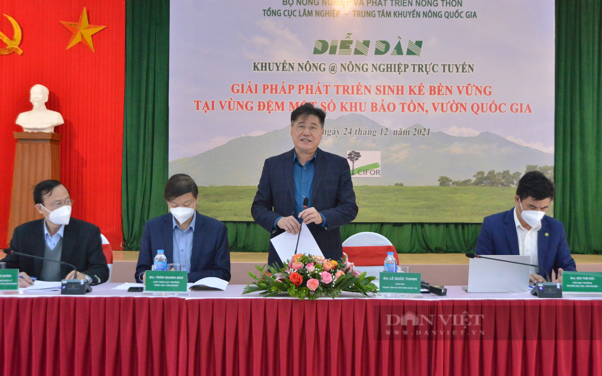 Người dân thoát nghèo nhờ trồng dược liệu, nuôi bò ở vùng đệm khu bảo tồn, vườn Quốc gia - Ảnh 2.