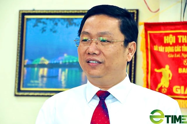 Quảng Ngãi: Giám đốc Sở Xây dựng xin lỗi doanh nghiệp vì chậm giải quyết thủ tục - Ảnh 1. Quảng Ngãi: Giám đốc Sở Xây dựng xin lỗi doanh nghiệp vì chậm giải quyết thủ tục - Ảnh 1.