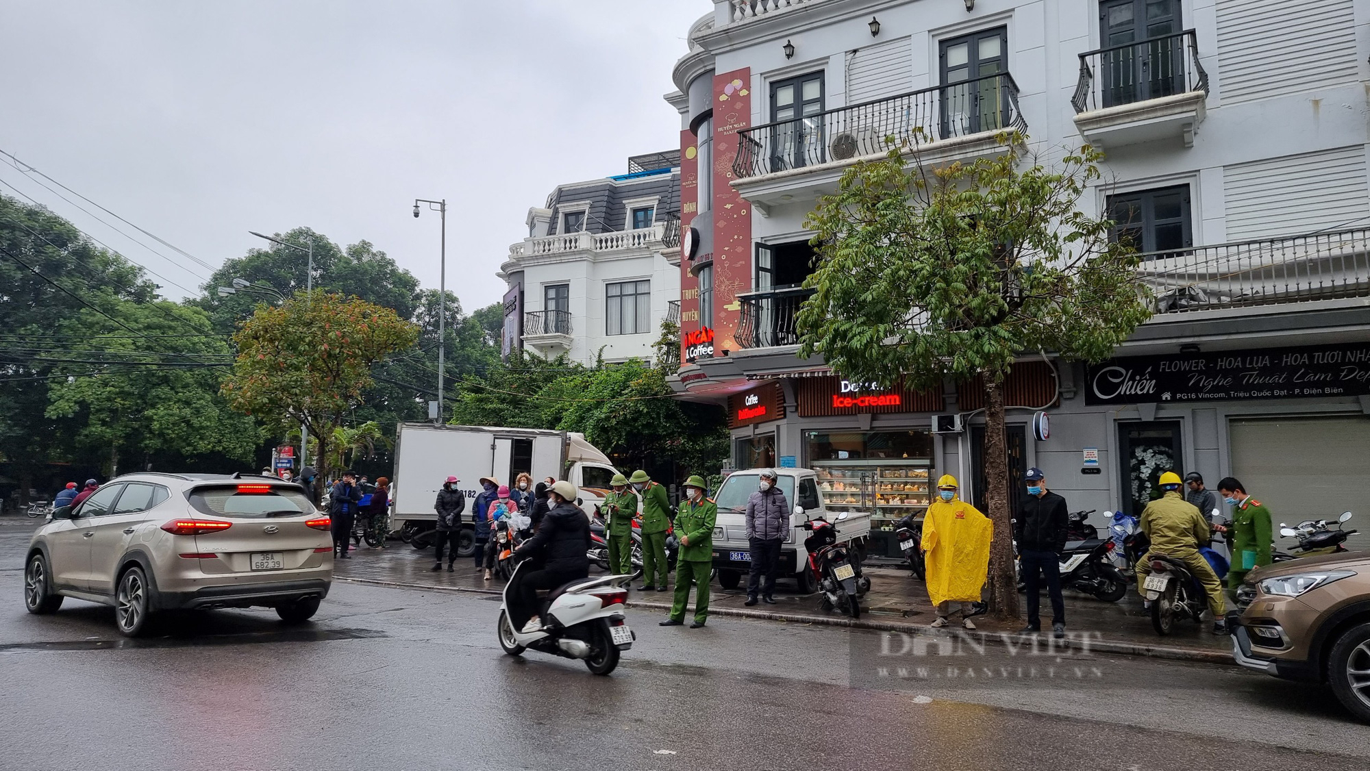 Hiện trường vụ cháy khiến 3 người tử vong ở Thanh Hoá - Ảnh 9.