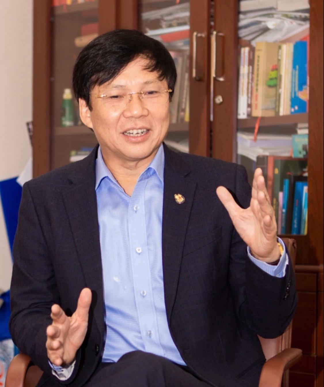Phó Chủ tịch Thường trực Hội Nhà báo VN Hồ Quang Lợi: Chuyển đổi số để báo chí tiếp tục tồn tại, phát triển - Ảnh 1.