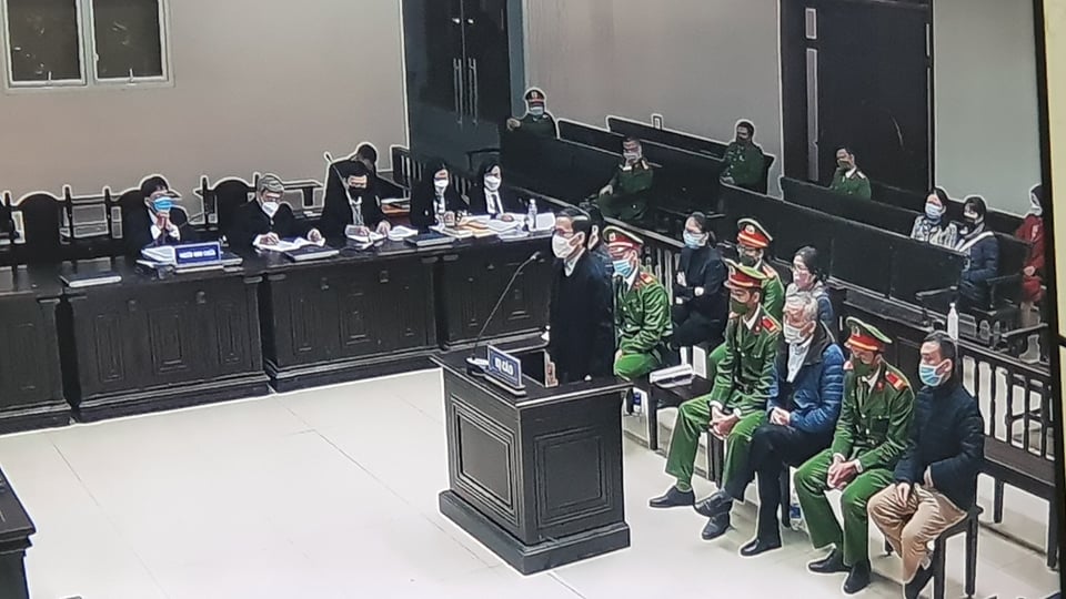 Ông Nguyễn Đức Chung và cựu Giám đốc Sở có lời khai &quot;đá&quot; nhau ở phiên tòa - Ảnh 2.