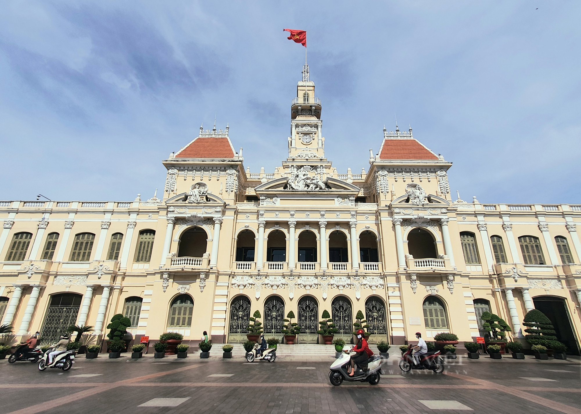 Doanh nghiệp lạc quan năm 2022, kinh tế TP.HCM sẽ phục hồi hình chữ V - Ảnh 3.