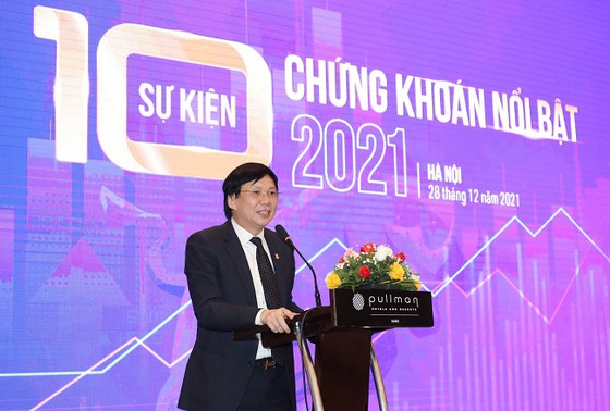 10 sự kiện chứng khoán nổi bật - Ảnh 2. 10 sự kiện chứng khoán nổi bật - Ảnh 2.