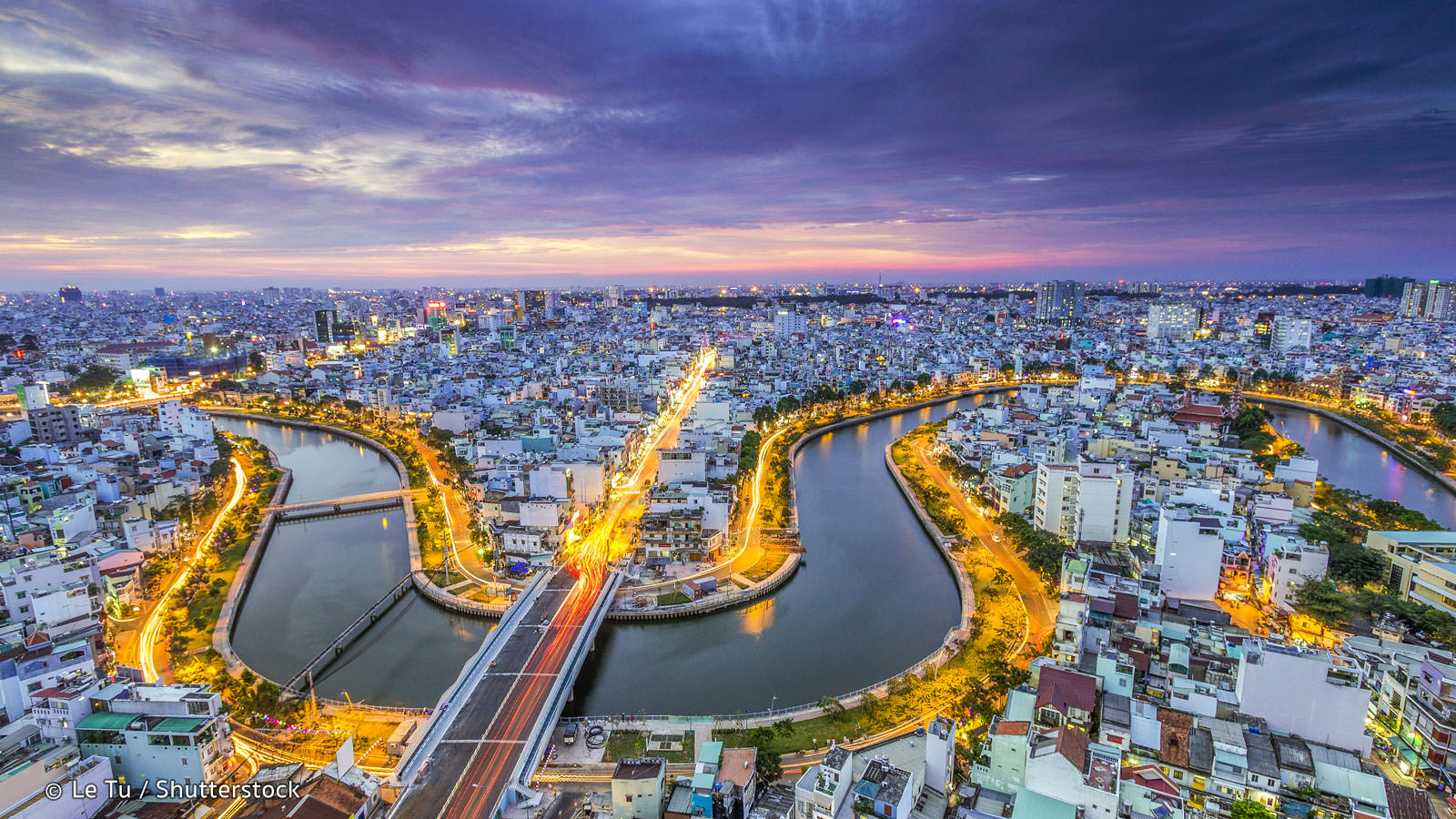 TP. HCM lọt top 10 thành phố tốt nhất cho người nước ngoài - Ảnh 1.