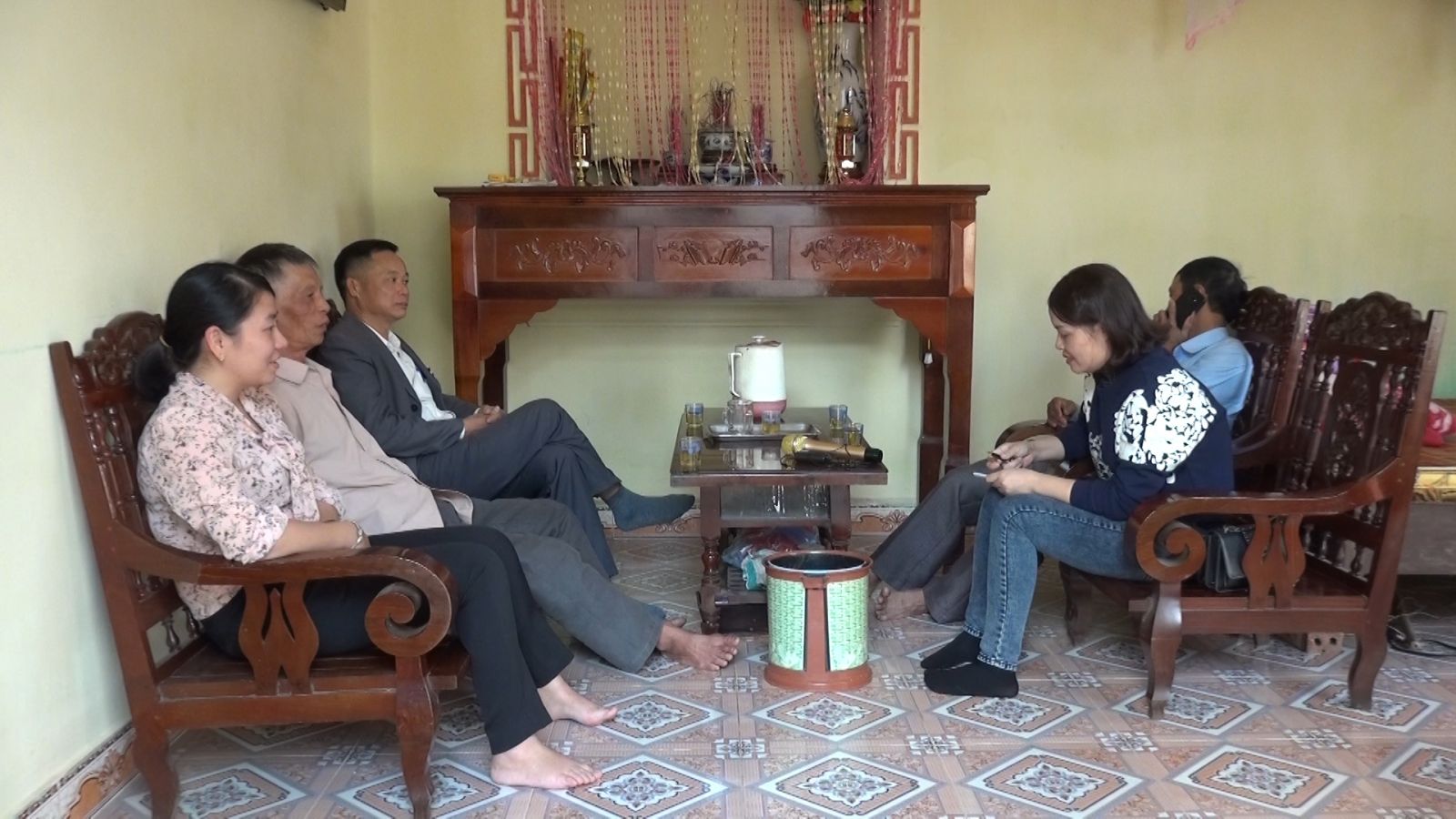 Vũ Đoài đưa &quot;không hút thuốc lá&quot; vào hương ước, quy ước - Ảnh 2.