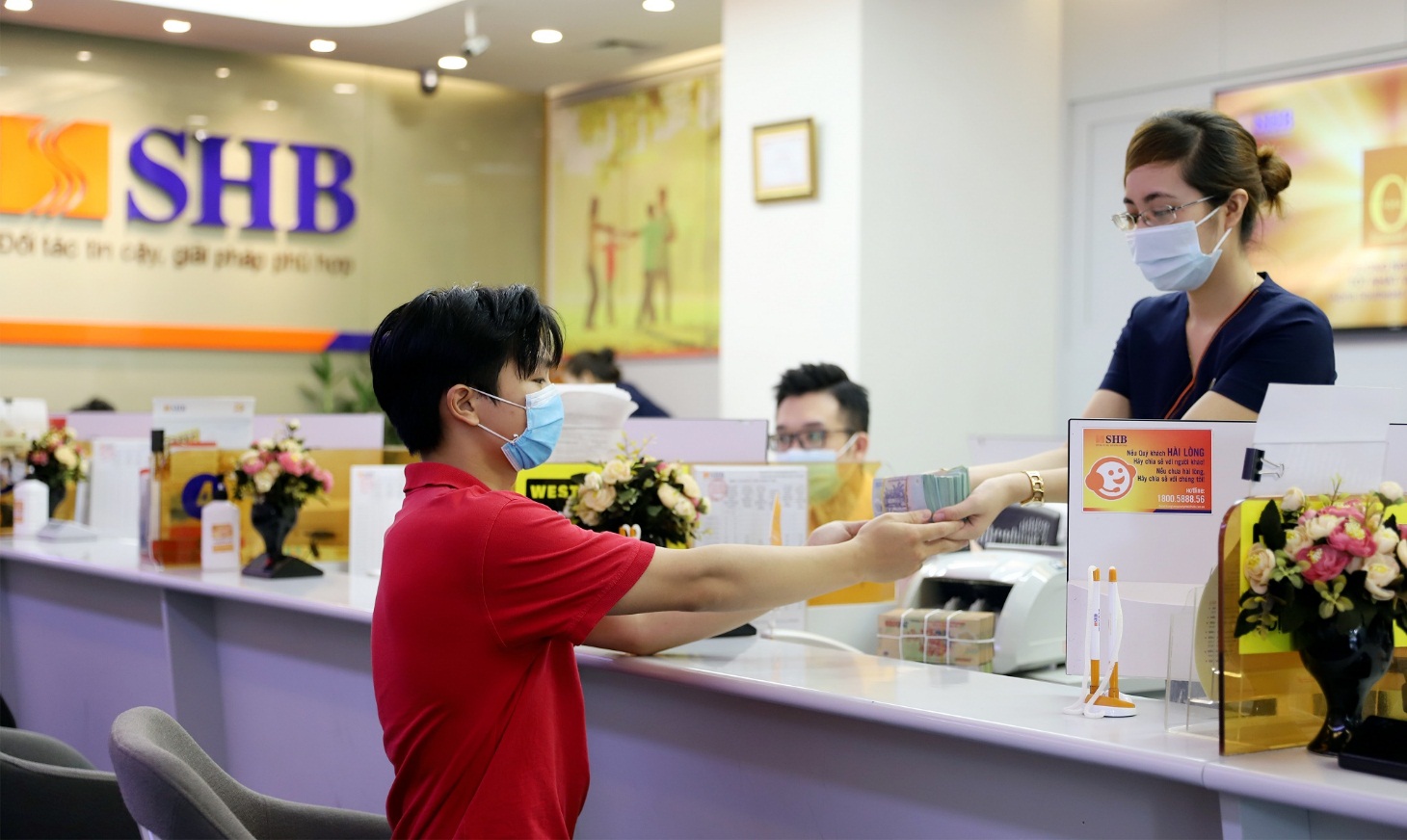SHB phát hành thành công cổ phiếu cho cổ đông hiện hữu, nâng vốn điều lệ lên 26.674 tỷ đồng - Ảnh 1. SHB phát hành thành công cổ phiếu cho cổ đông hiện hữu, nâng vốn điều lệ lên 26.674 tỷ đồng