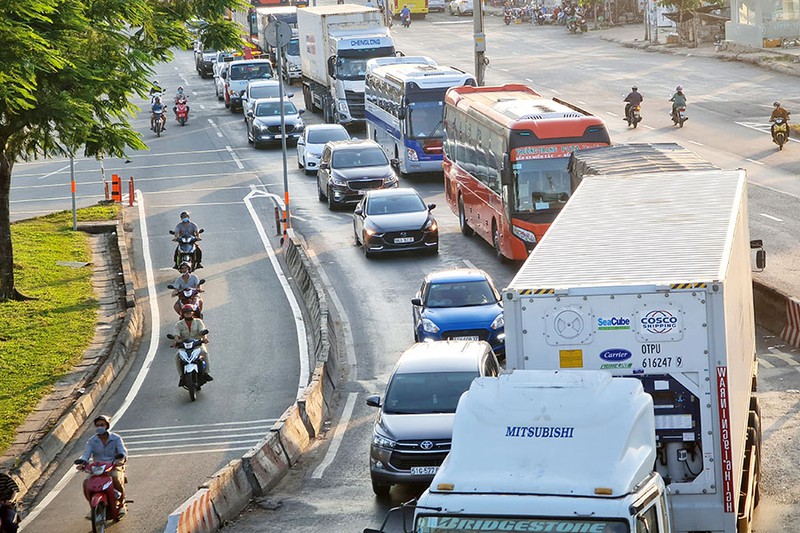 TP.HCM triển khai nhiều chương trình kiểm soát khí thải - Ảnh 1.