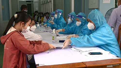 Covid-19 hạ nhiệt, TP Phan Thiết có 2 phường trở lại vùng xanh  - Ảnh 1.
