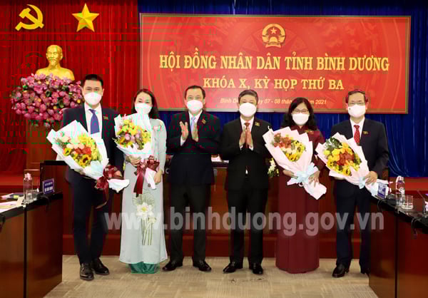 Bí thư Tân Uyên làm Phó Chủ tịch UBND tỉnh Bình Dương - Ảnh 1.