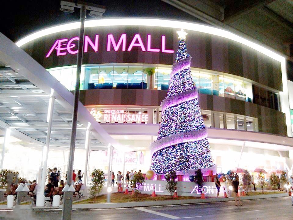 Top 5 địa điểm mua quà Giáng sinh đẹp nhất Hà Nội trong mùa Noel năm nay - Ảnh 4.