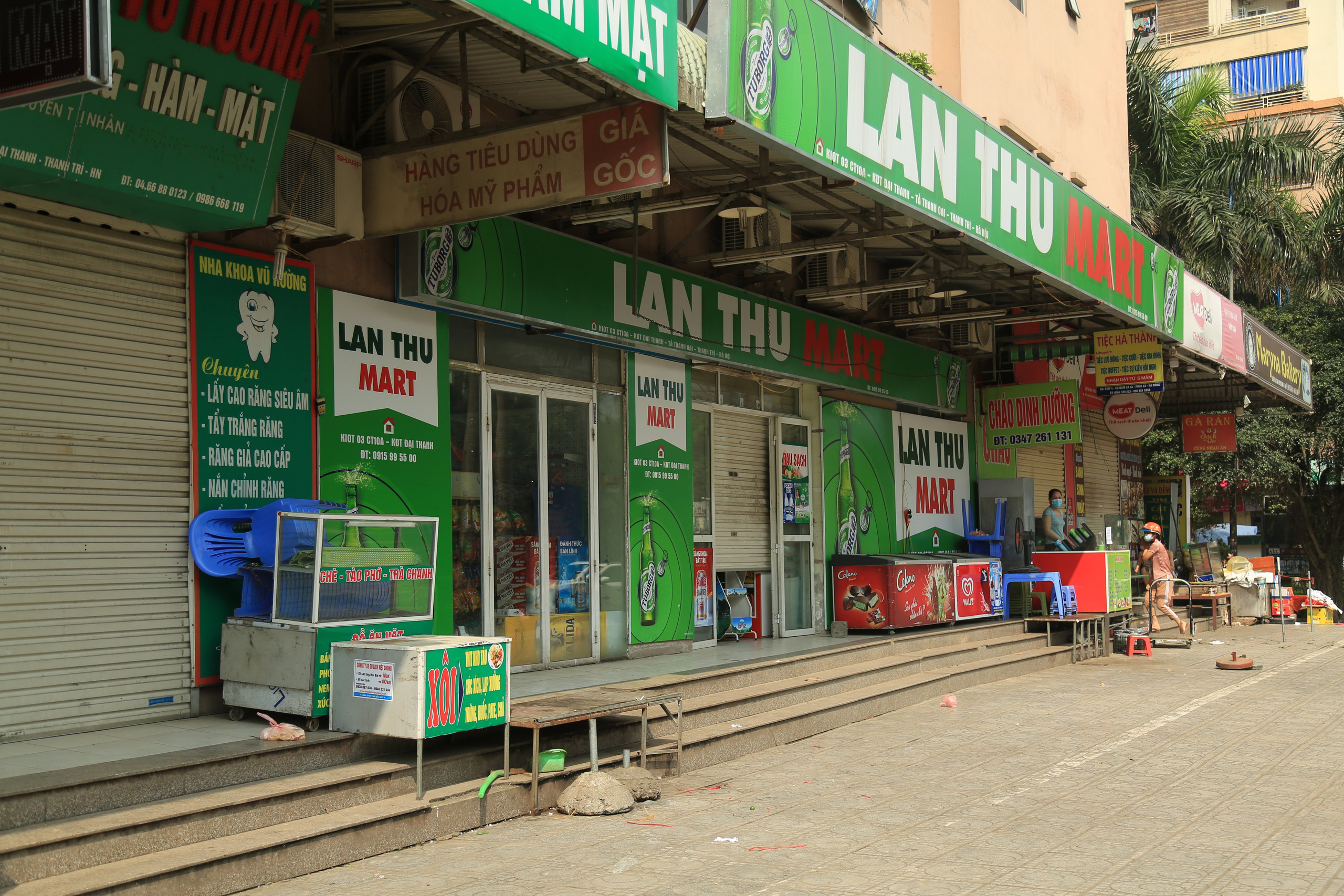 Phong toả toà chung cư Đại Thanh nơi có ca dương tính với SARS-CoV-2 - Ảnh 8.