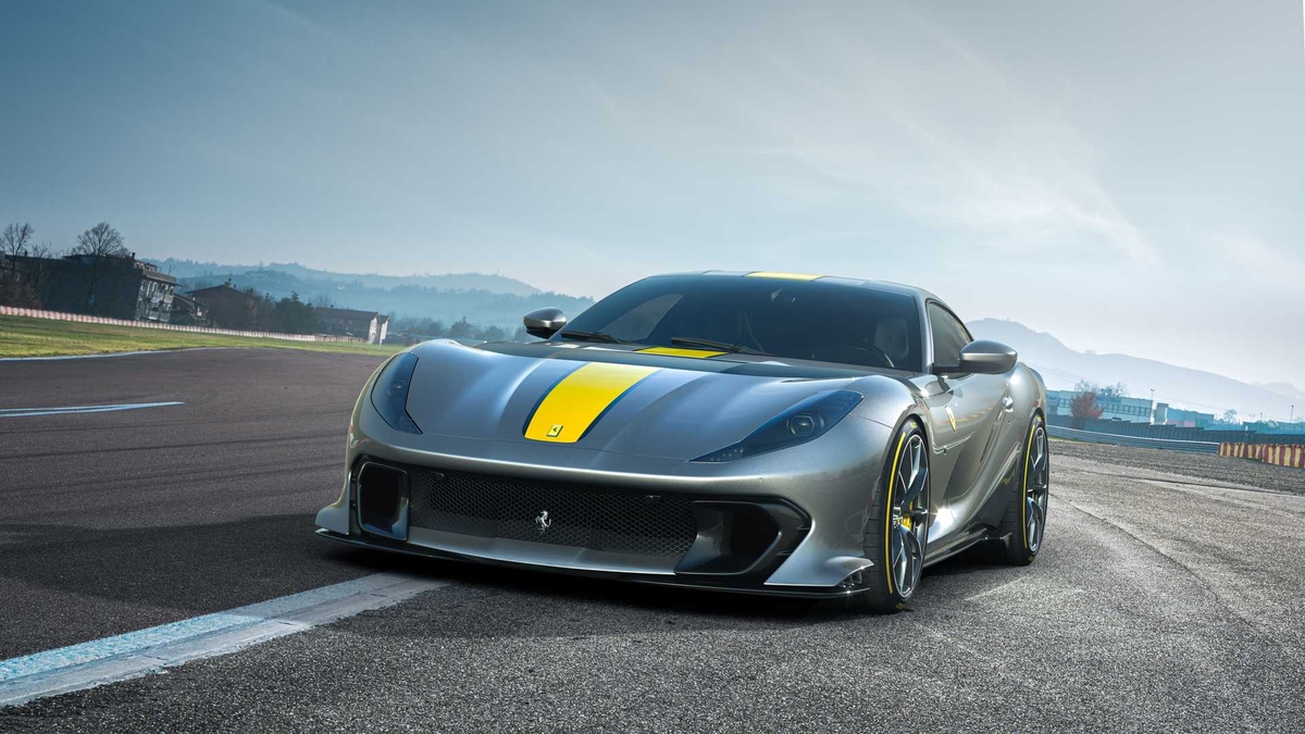 Ferrari 812 Superfast 