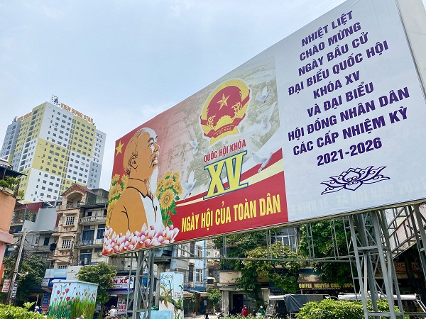 [Ảnh] Hà Nội: Đường phố trang hoàng rực rỡ chào đón ngày hội của toàn dân - Ảnh 11.
