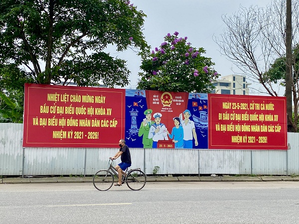 [Ảnh] Hà Nội: Đường phố trang hoàng rực rỡ chào đón ngày hội của toàn dân - Ảnh 12.