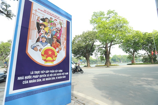 [Ảnh] Hà Nội: Đường phố trang hoàng rực rỡ chào đón ngày hội của toàn dân - Ảnh 7.