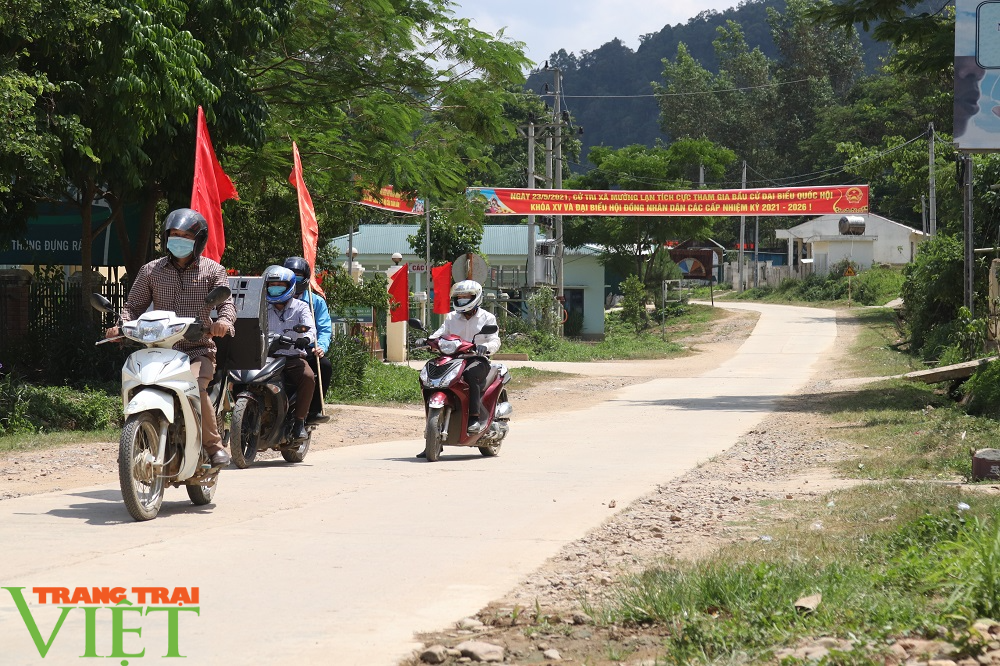 Xã biên giới Mường Lạn sẵn sàng cho ngày hội bầu cử - Ảnh 1.