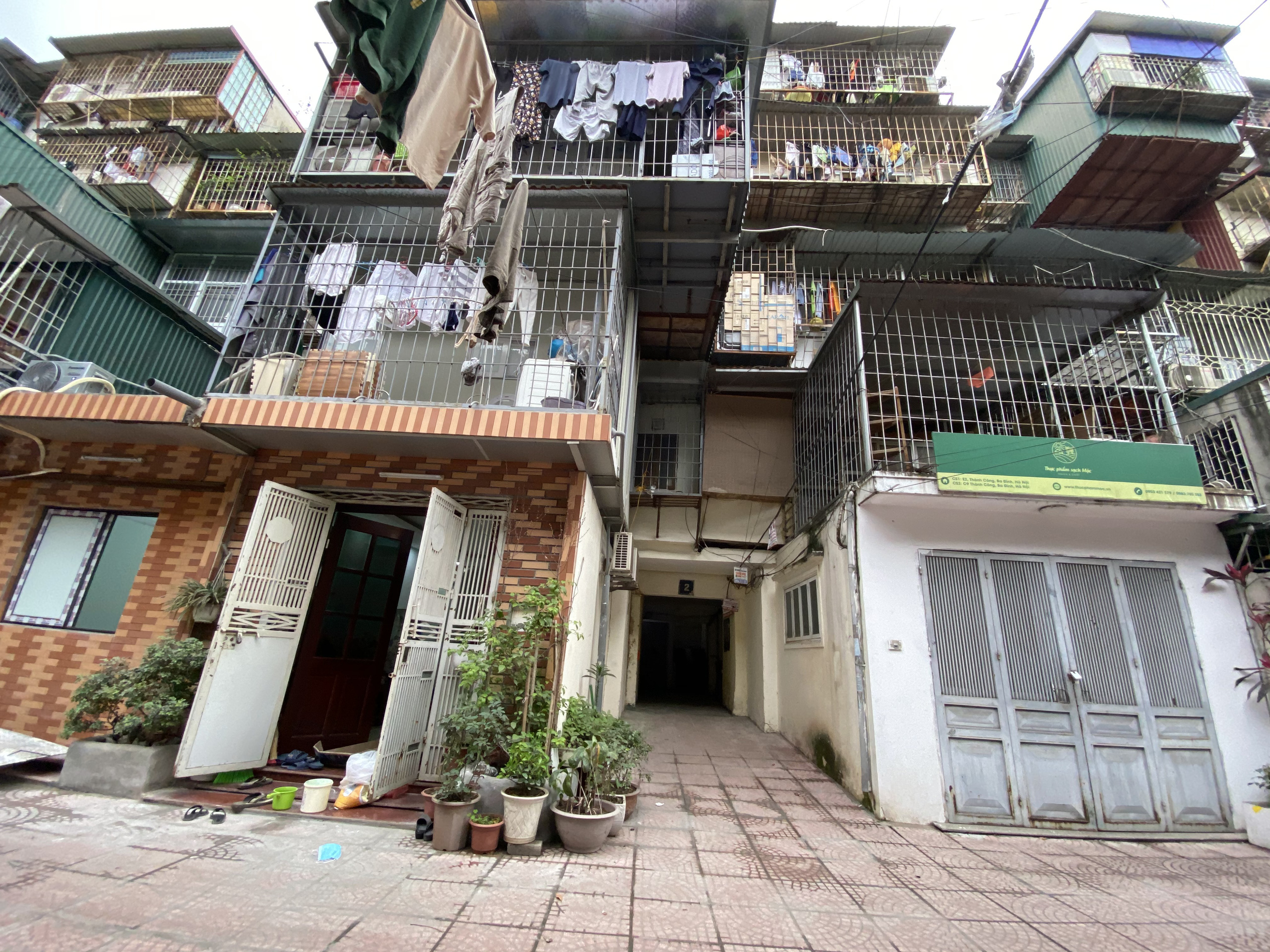 Cải tạo chung cư cũ: Sớm phá 'gọng kìm' lợi ích và tỉ lệ đồng thuận tuyệt đối - Ảnh 3.