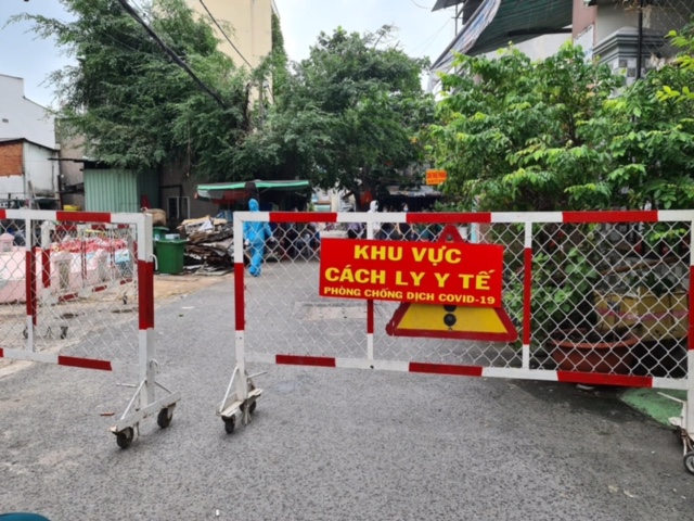 Chủ tịch UBND TP.HCM: Chuỗi lây nhiễm từ Hội thánh chưa dừng lại, xét nghiệm toàn bộ tổ bầu cử - Ảnh 1.