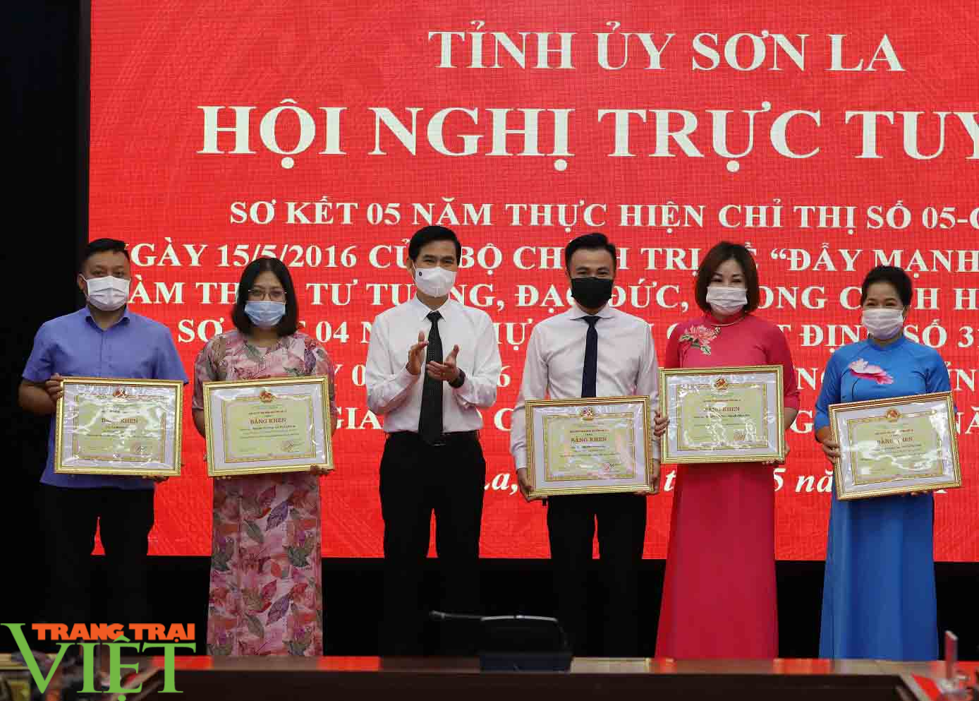 Sơn La: Nhìn lại 5 năm thực hiện Chỉ thị số 05 của Bộ Chính trị - Ảnh 4. Sơn La: Nhìn lại 5 năm thực hiện Chỉ thị số 05 của Bộ Chính trị - Ảnh 4.