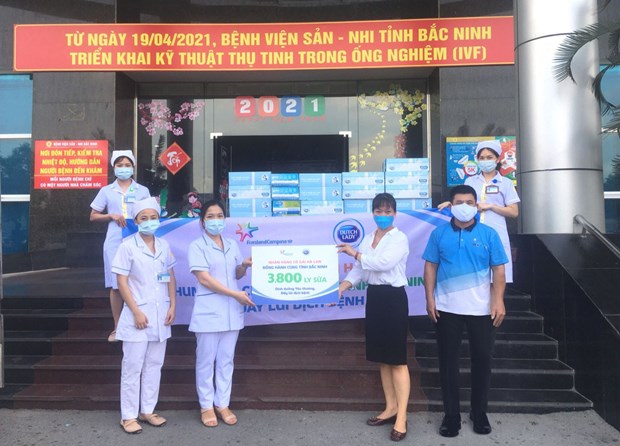 450.000 ly sữa yêu thương từ Cô Gái Hà Lan tiếp sức cho tâm dịch vững vàng, chiến thắng Covid-19 - Ảnh 1.