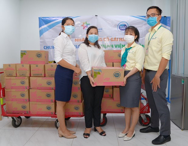 450.000 ly sữa yêu thương từ Cô Gái Hà Lan tiếp sức cho tâm dịch vững vàng, chiến thắng Covid-19 - Ảnh 5.