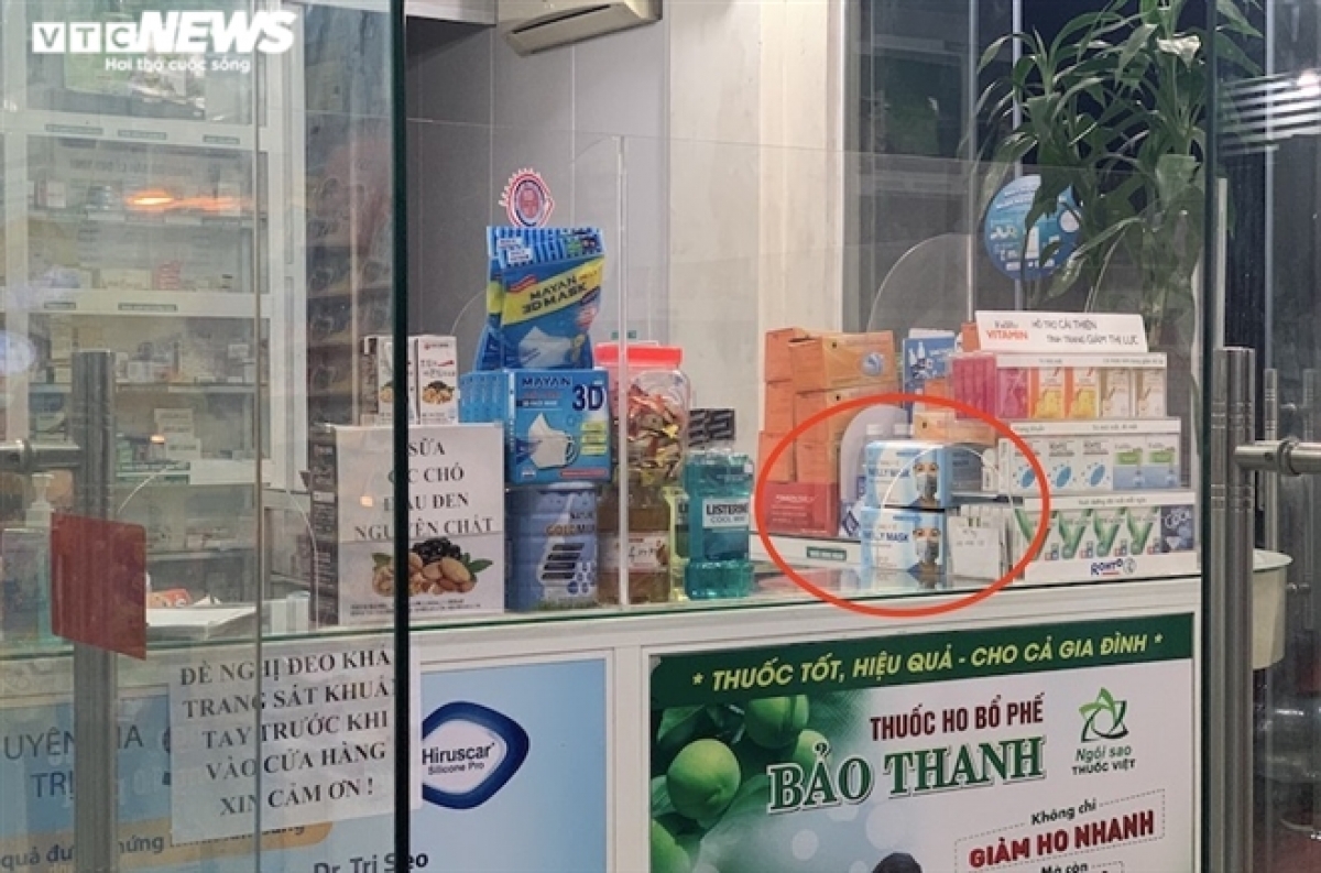 Lại rầm rộ rao bán khẩu trang phòng chống Covid-19 - Ảnh 2. Lại rầm rộ rao bán khẩu trang phòng chống Covid-19 - Ảnh 2.