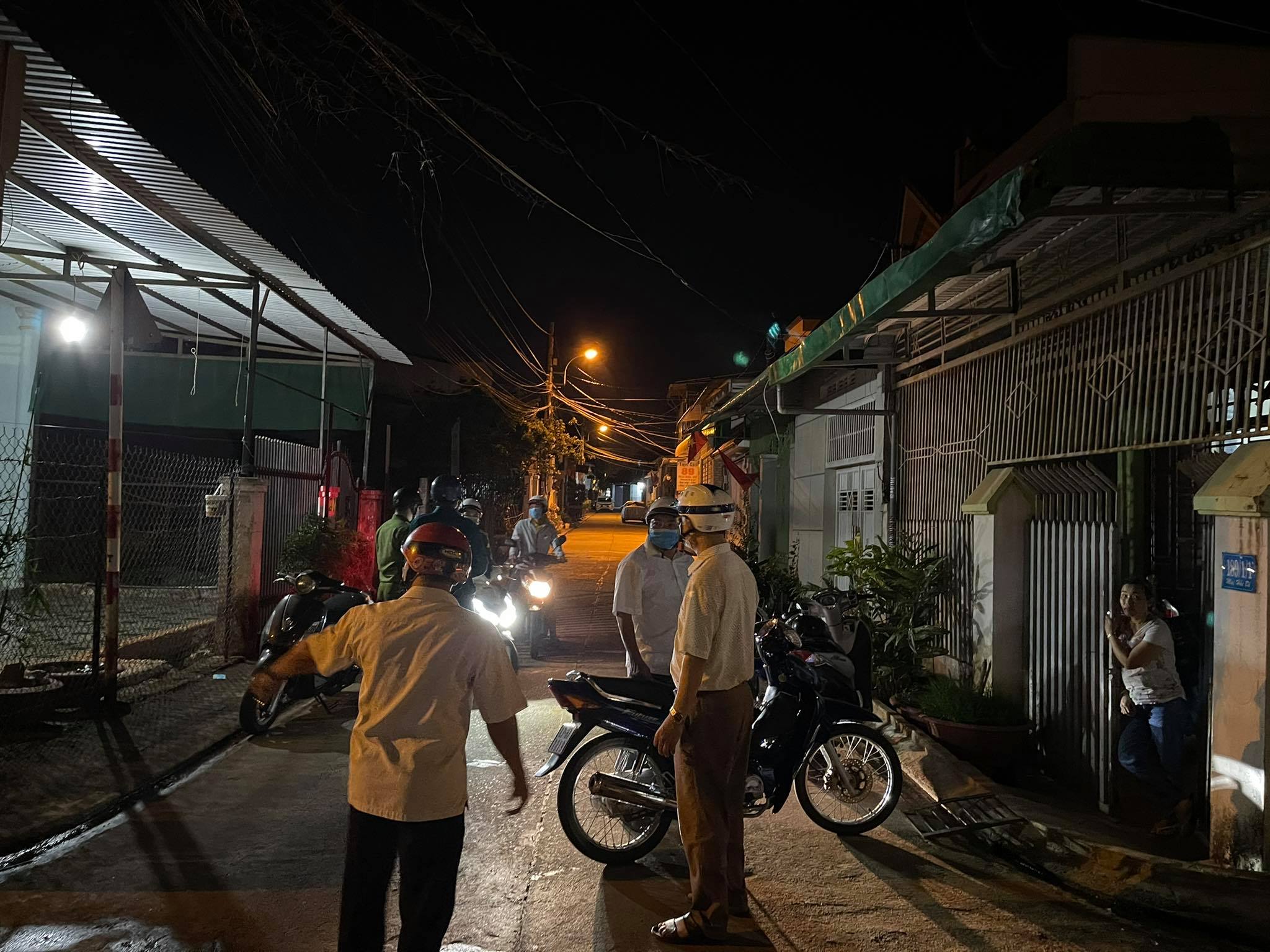 Ca Covid-19 ở Đắk Lắk: Đóng cửa một trường học, cách ly hàng trăm người liên quan - Ảnh 1.
