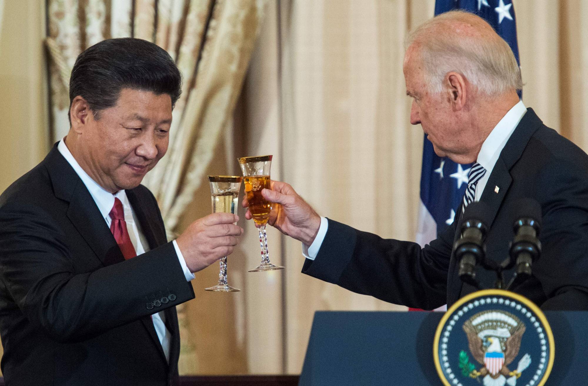 Cựu đại sứ Mỹ thừa nhận quan hệ Mỹ Trung đang ngày càng tồi tệ dưới thời ông Biden - Ảnh 1.