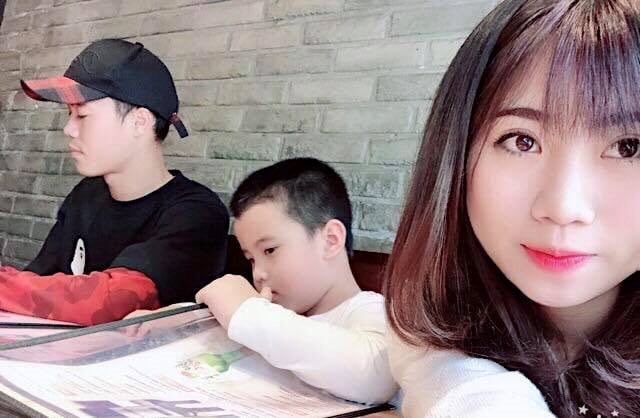 Em gái cầu thủ Văn Toàn xinh như hot girl, luôn sát cánh ủng hộ anh trai - Ảnh 3.