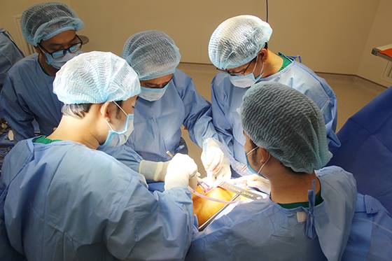 Đắk Nông: Ngành Y tế tăng cường nhiều giải pháp nâng cao chất lượng khám chữa bệnh - Ảnh 2.
