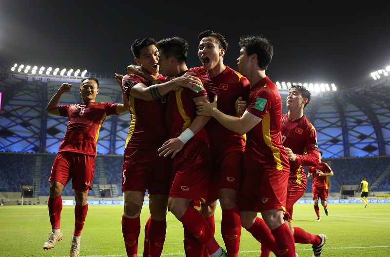 HLV Phạm Như Thuần chỉ ra &quot;chìa khóa&quot; thể lực Việt Nam vs UAE - Ảnh 4.