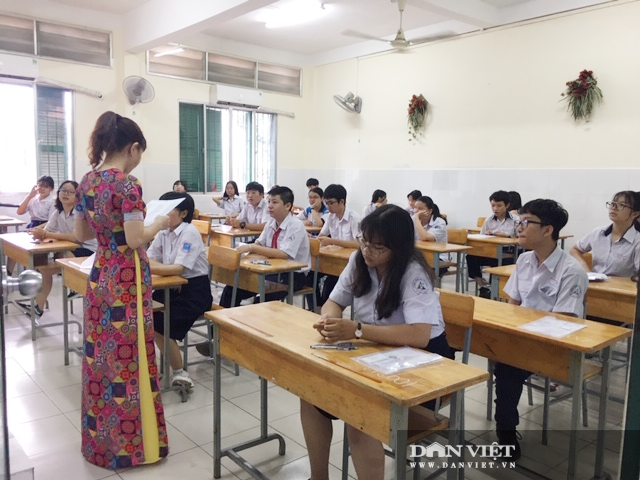 UBND TP.HCM chưa quyết thời gian tổ chức kỳ thi lớp 10 - Ảnh 1.