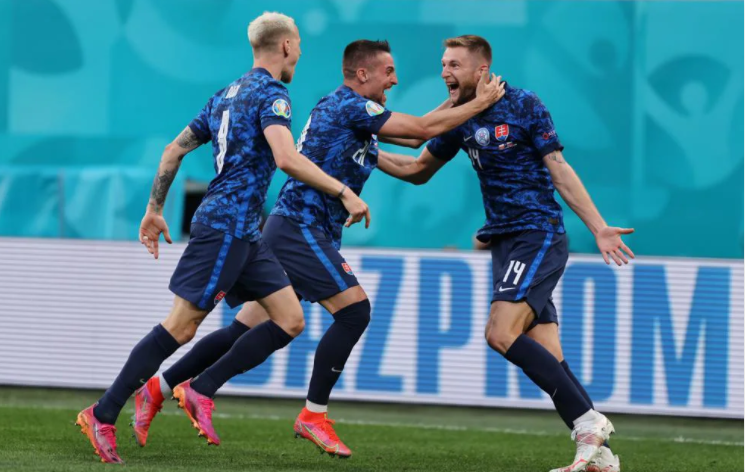Soi kèo, tỷ lệ cược Thụy Điển vs Slovakia: Chiến thắng từ trên không - Ảnh 2.