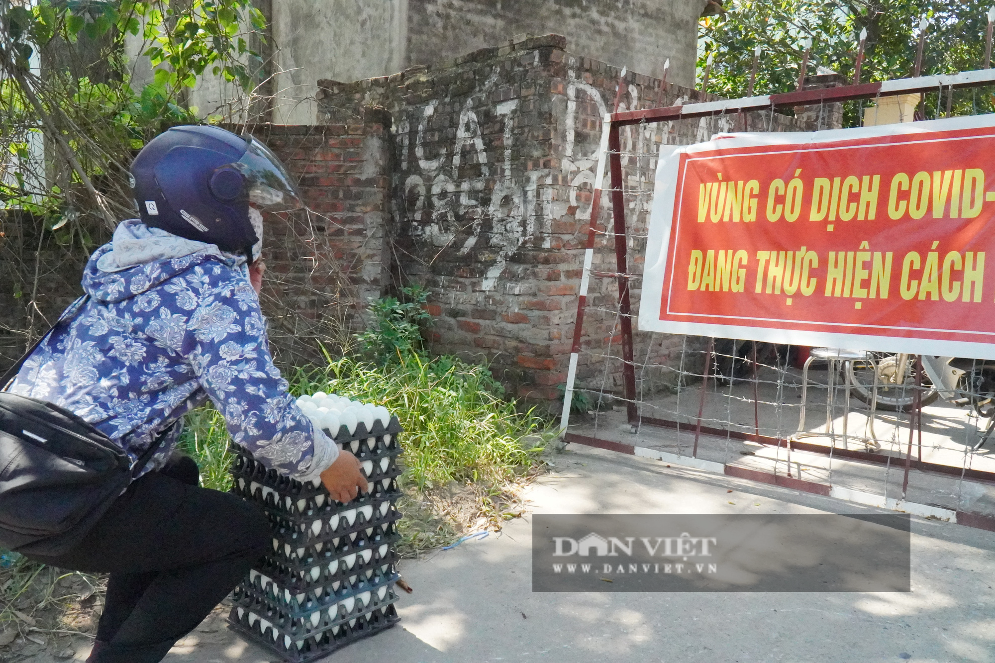 Bắc Ninh: Sau những &quot;đảo lộn&quot;, cuộc sống xum họp gia đình trở lại nơi tâm dịch Mão Điền - Ảnh 9.