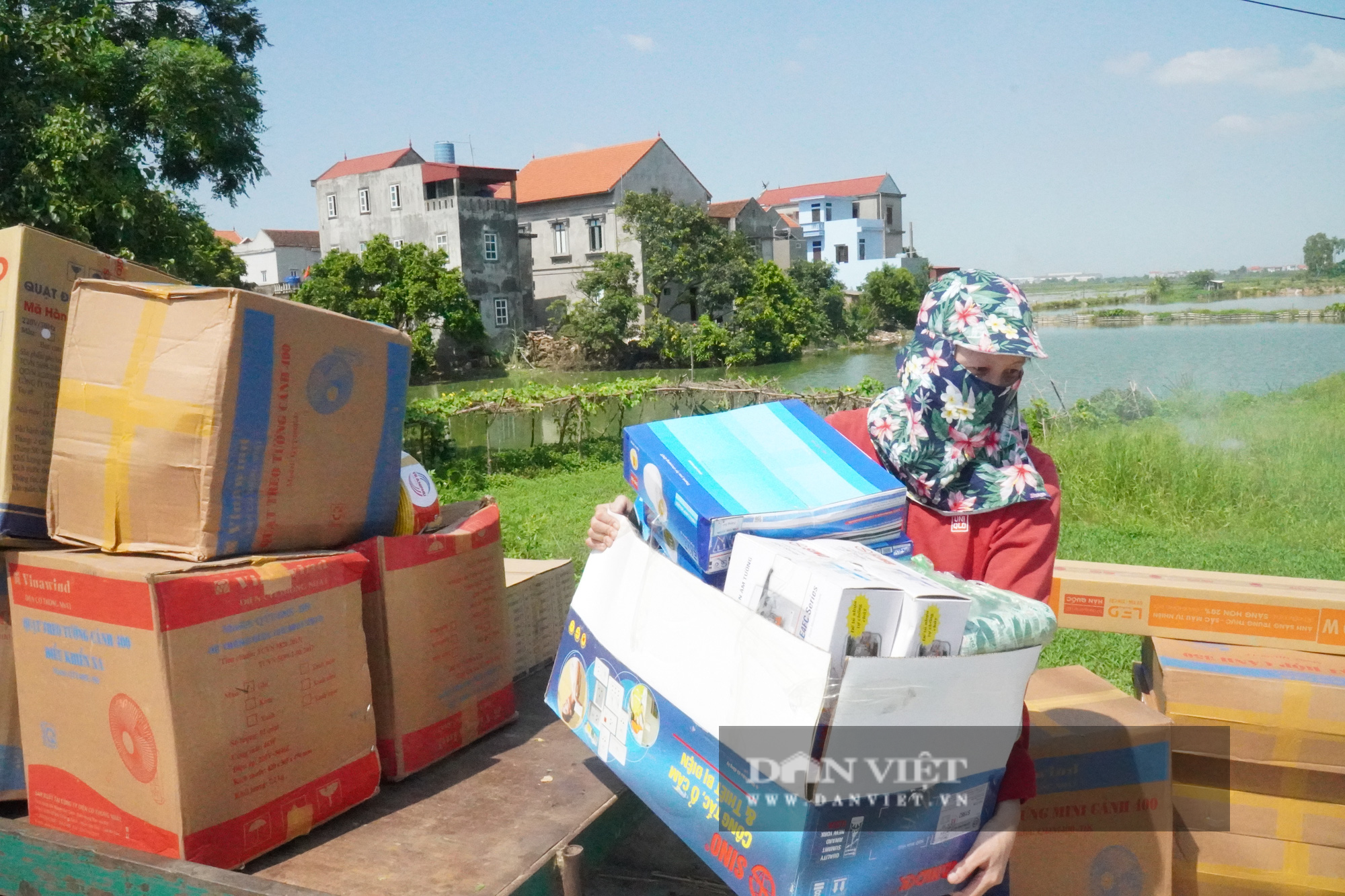 Bắc Ninh: Sau những &quot;đảo lộn&quot;, cuộc sống xum họp gia đình trở lại nơi tâm dịch Mão Điền - Ảnh 10.