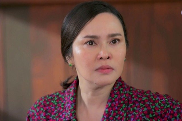 Con dâu dẫn trai lạ vào khách sạn, ập vào bắt quả tang lại chết điếng vì kẻ dưới chăn - Ảnh 1.