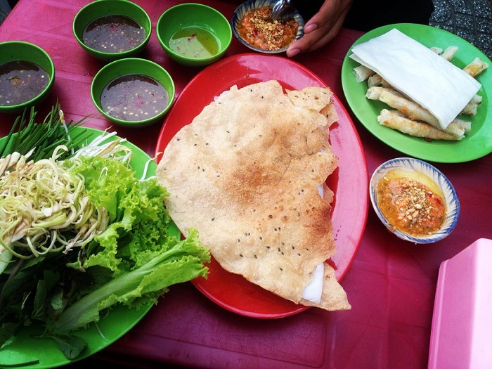 Thứ đặc sản kỳ quặc ở miền Trung muốn thưởng thức phải đập mỏi tay - Ảnh 3.