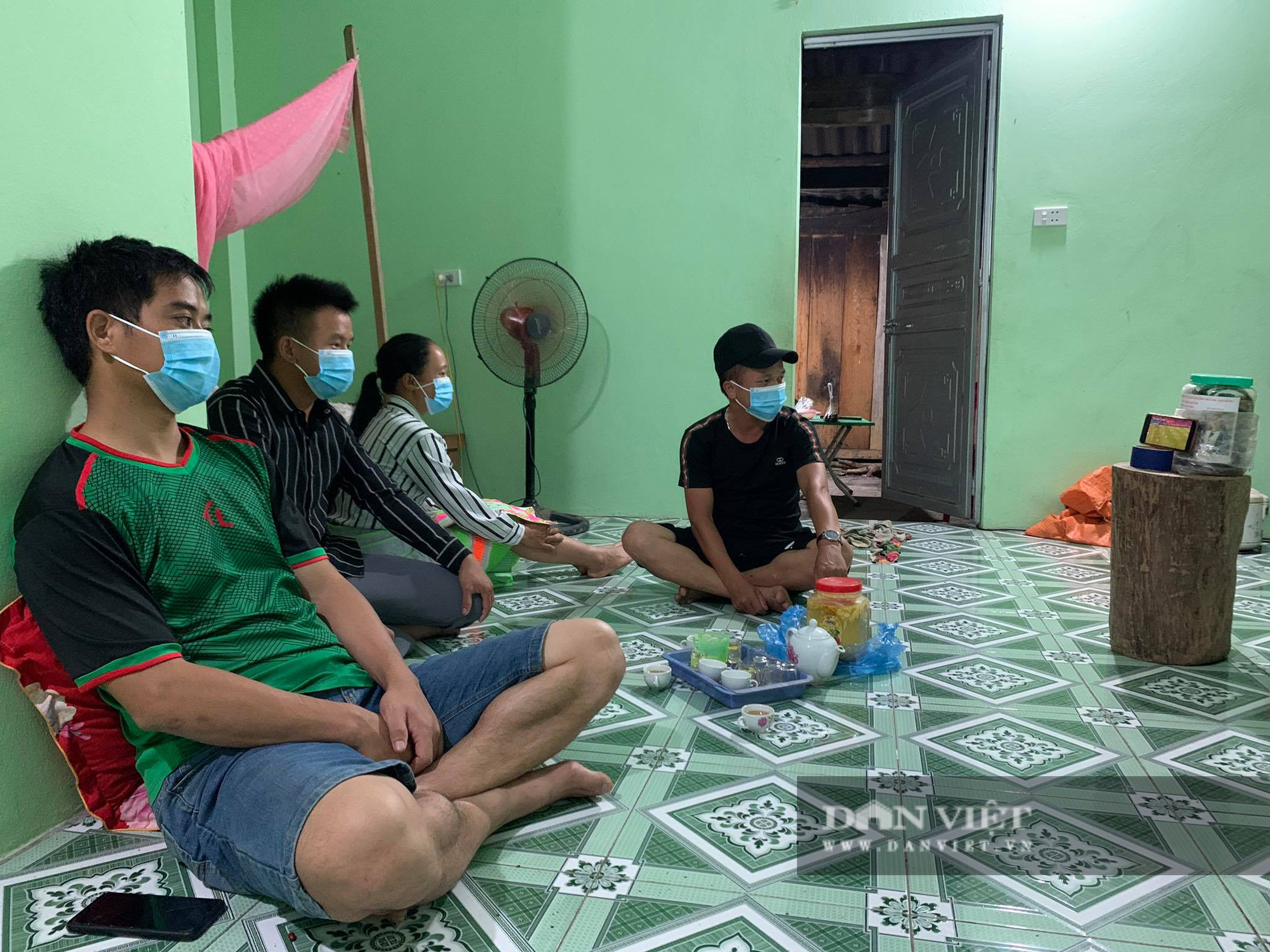 Lên non cao xem bóng đá với người Mông - Ảnh 4.