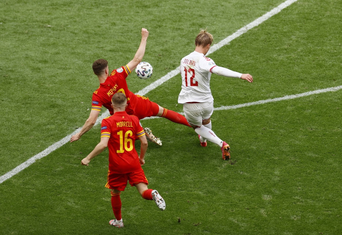Kasper Dolberg tỏa sáng, Đan Mạch đá bại xứ Wales - Ảnh 1.