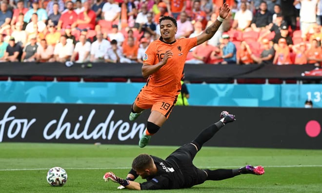 Donyell Malen, tội đồ khiến Hà Lan bị loại khỏi EURO 2020 là ai? - Ảnh 2.