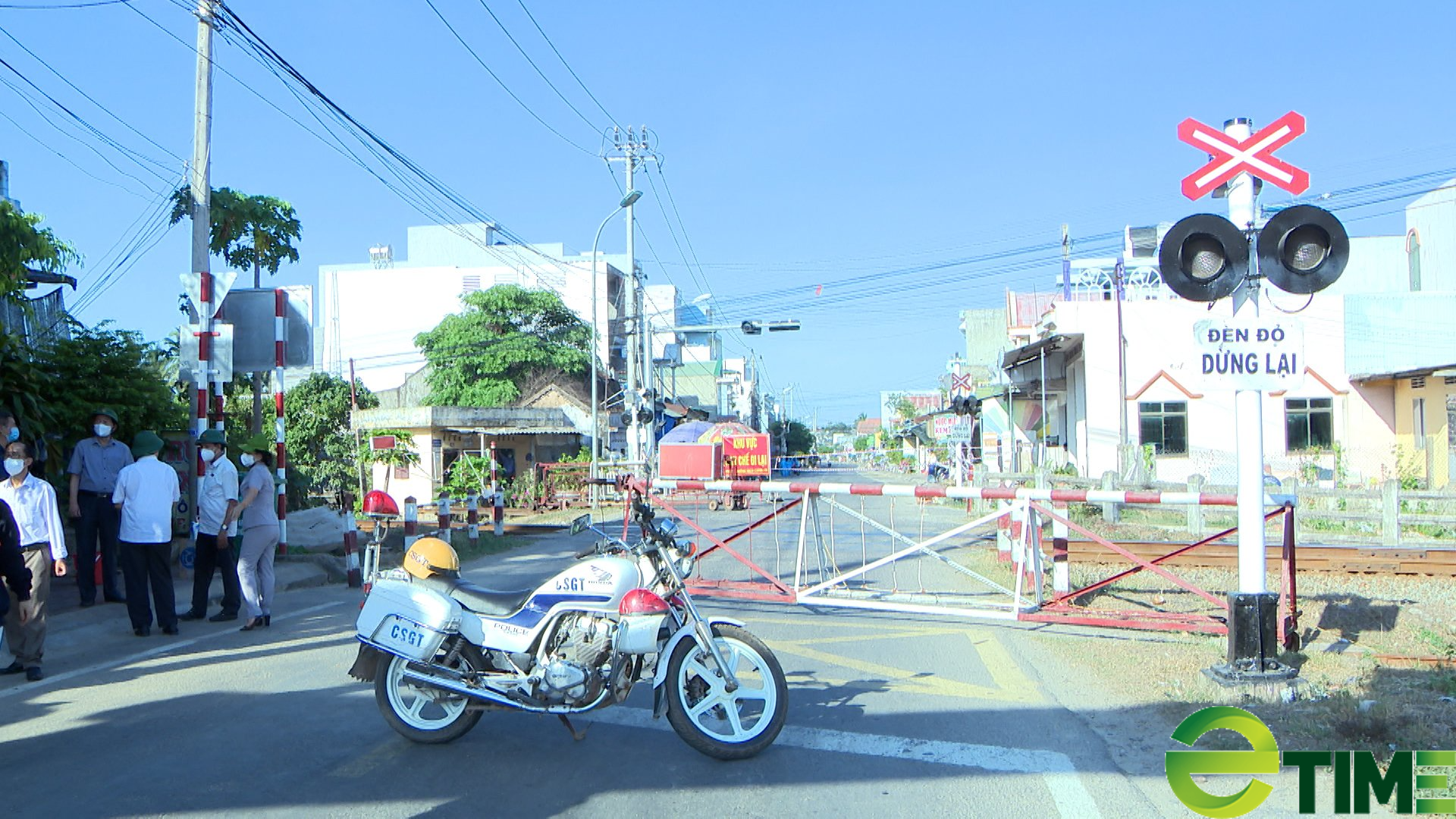 Bình Định ủng hộ TP. Hồ Chí Minh 2 tỷ đồng chống dịch Covid-19 - Ảnh 1. Bình Định ủng hộ TP. Hồ Chí Minh 2 tỷ đồng chống dịch Covid-19 - Ảnh 1.