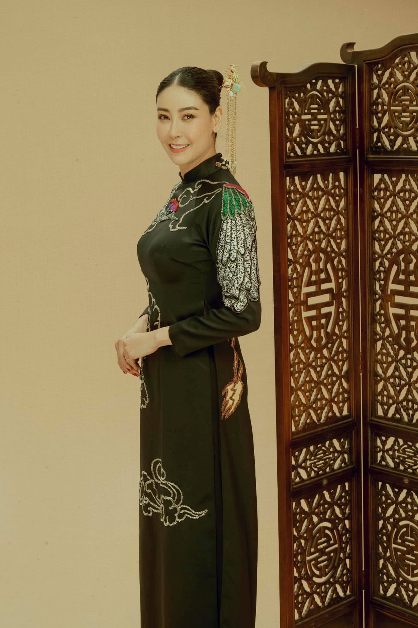 Hậu duệ nhà Nguyễn: “Hà Kiều Anh đã vô hình trung bôi xấu dòng tộc của mình” - Ảnh 3.