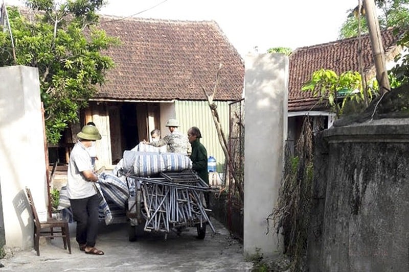Cụ bà 87 tuổi và con trai tử vong bất thường cạnh giếng nước - Ảnh 1.