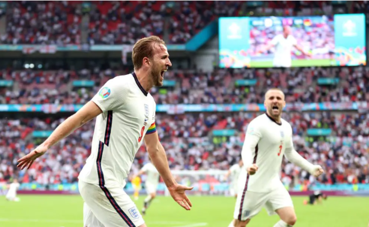 Soi kèo, tỷ lệ cược vòng tứ kết EURO 2020: Cặp Anh vs Ukraine chênh lệch nhất - Ảnh 1.