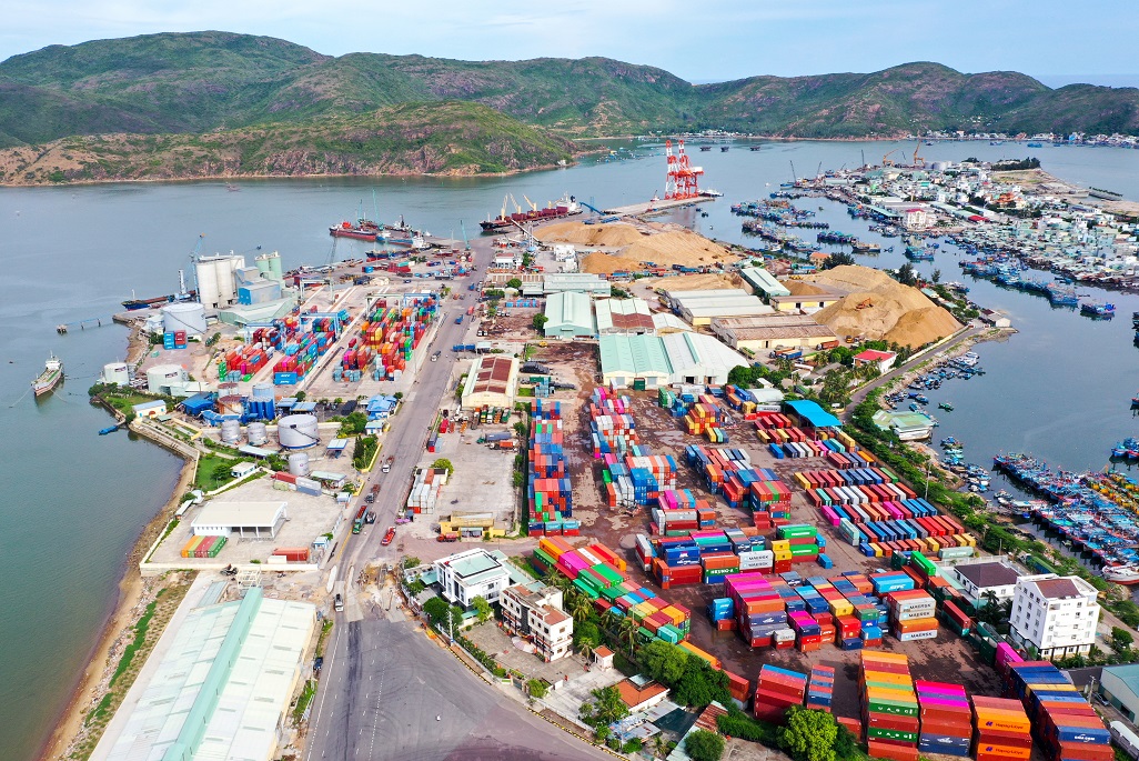 1 tháng, dòng vốn đầu tư trong nước &quot;rót&quot; vào Bình Định hơn 333 tỷ đồng - Ảnh 3.